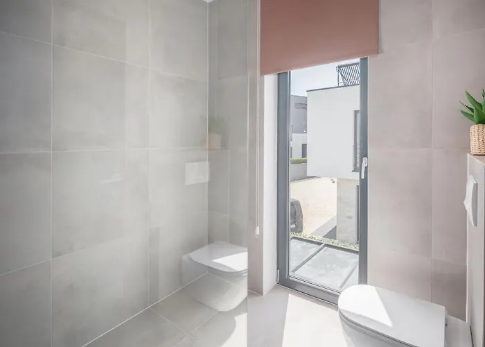 Grota - Luxury 4-bedroom With Private Pool & Garden Вилла *